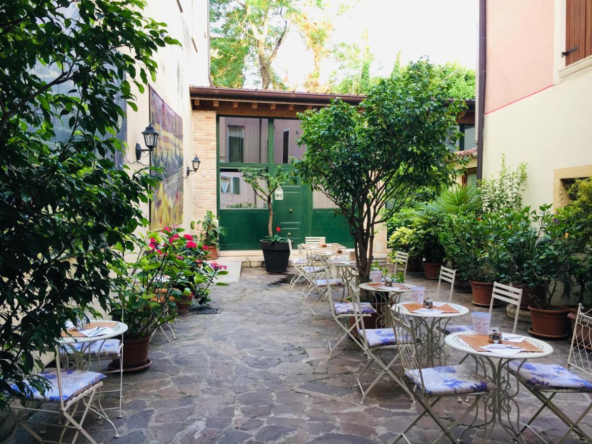 Boutique Hotel Scalzi - Adults Only Verona Exterior photo